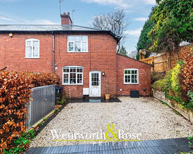 3 Bedroom End Of Terrace House For Sale In North Pathway, Harborne, Birmingham, B17