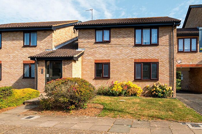 1 Bedroom Flat For Sale In Halifield Drive, Belvedere, DA17