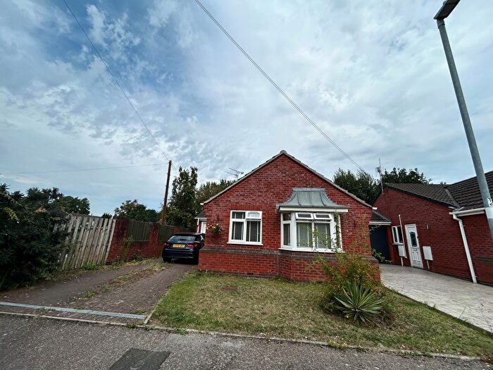 2 Bedroom Bungalow To Rent In Lapley Drive, Burton-On-Trent, DE13
