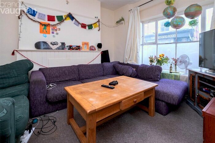 6 Bedroom Terraced House To Rent In Trafalgar Street, Brighton, East Sussex, BN1