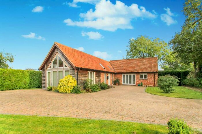 3 Bedroom Detached Bungalow For Sale In Sandye Lane, Swineshead, MK44