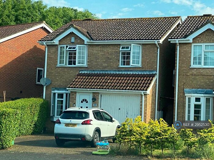3 Bedroom Detached House To Rent In Naseby Avenue, Folkestone, CT20