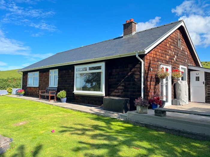 3 Bedroom Bungalow For Sale In The Warren, Dol-Y-Bont, Borth, SY24