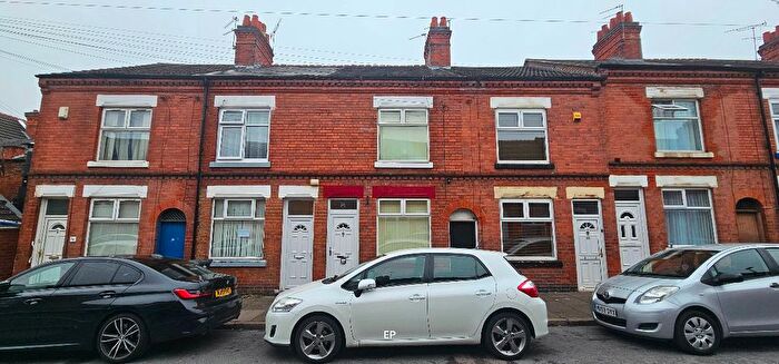 2 Bedroom Terraced House To Rent In Cromer Street, Leicester, LE2
