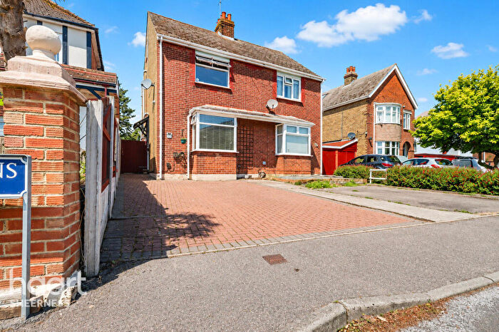 3 Bedroom Semi-Detached House For Sale In Falcon Gardens, Sheerness, ME12
