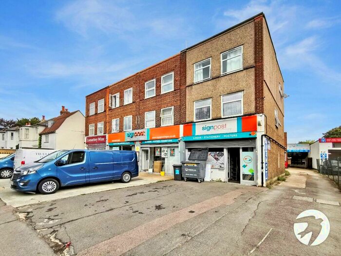 2 Bedroom Flat To Rent In Halfway Street, Sidcup, DA15