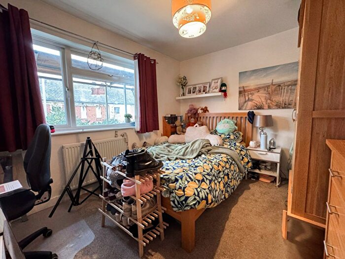 3 Bedroom Terraced House To Rent In Foxhill Road, Reading, RG1