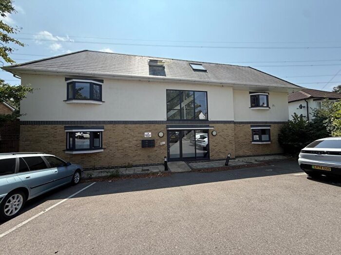 2 Bedroom Flat To Rent In Crayview Court, DA1