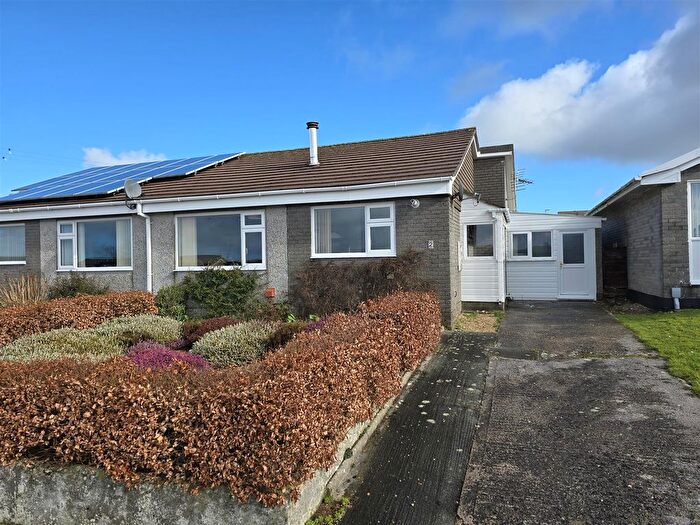 3 Bedroom Semi-Detached Bungalow For Sale In Tor View, Tregadillett, Launceston, PL15