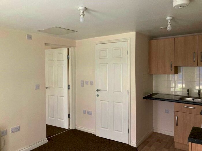 1 Bedroom Apartment To Rent In Glendale House, Washington, NE38