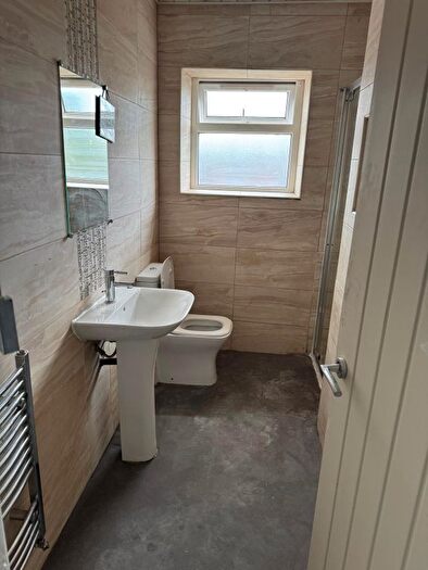 2 Bedroom End Of Terrace House To Rent In Spring Street, Rishton, BB1