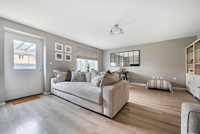 4 Bedroom Terraced House For Sale In Budd Grove, Wokingham, Berkshire, RG41