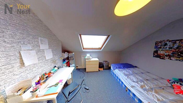 10 Bedroom Terraced House To Rent In Manor Terrace, Hyde Park, Leeds, LS6