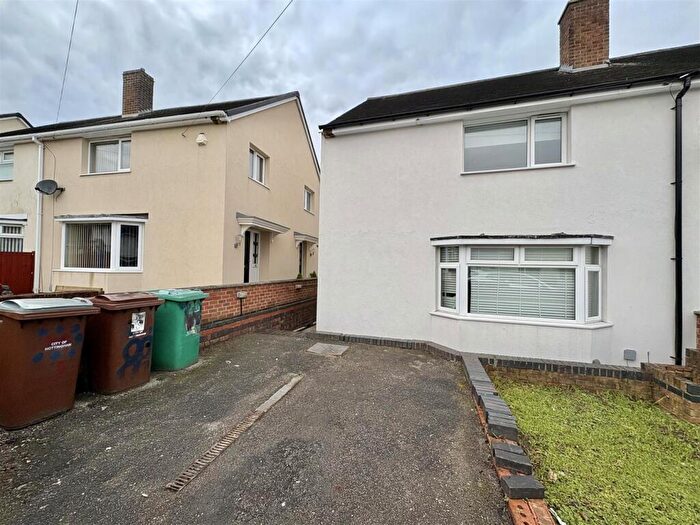 3 Bedroom House To Rent In Thistledown Road, Clifton, Nottingham, NG11