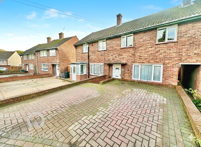 2 Bedroom Terraced House For Sale In Lordswood Close, Dartford, Kent, DA2