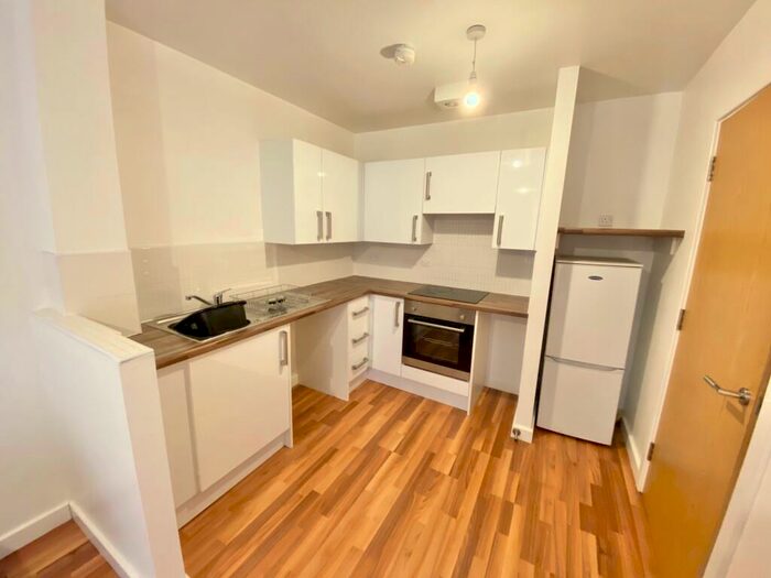 2 Bedroom Apartment To Rent In Clyde Court, Erksine Street, LE1