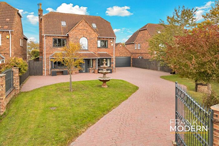5 Bedroom Detached House For Sale In Old Fendike Road, Weston Hills, PE12