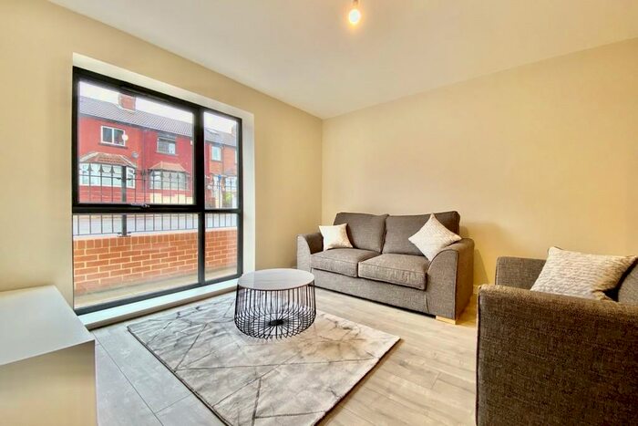 1 Bedroom Apartment To Rent In Green Quarter, Cross Green Lane, Leeds, LS9