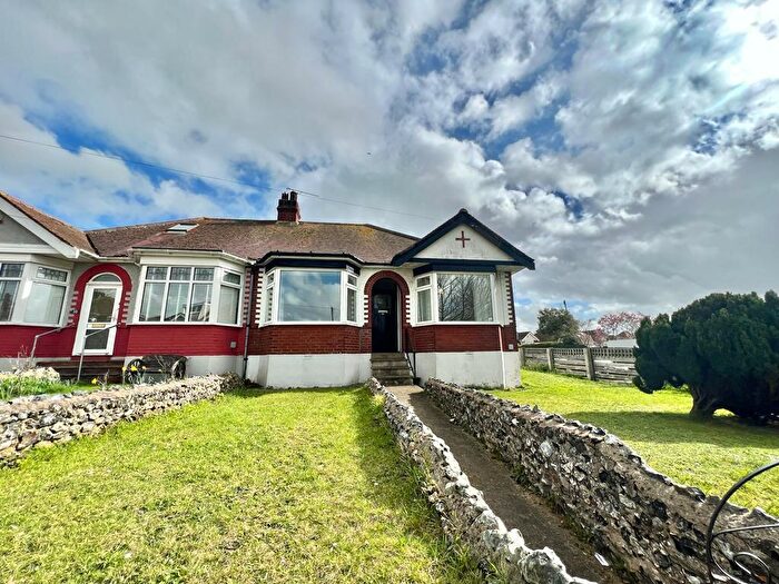3 Bedroom Bungalow To Rent In Nethercourt Hill, Ramsgate, Kent, CT11