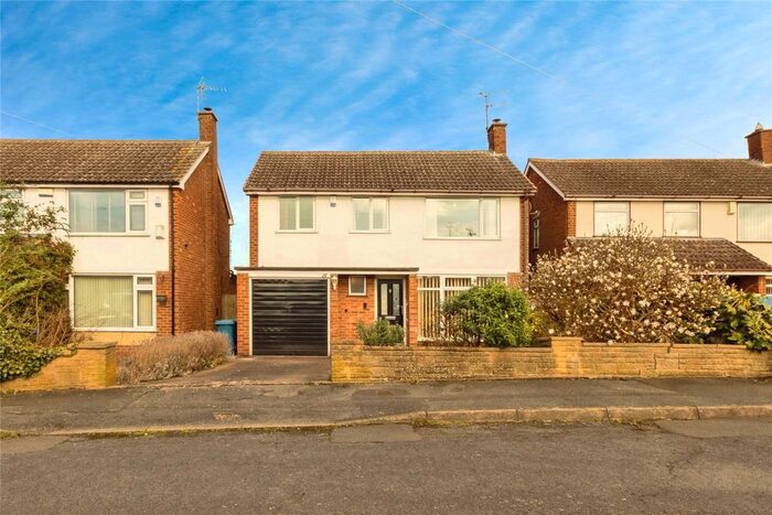 3 Bedroom Detached House For Sale In Whitworth Drive, Radcliffe-On-Trent, Nottingham, Nottinghamshire, NG12