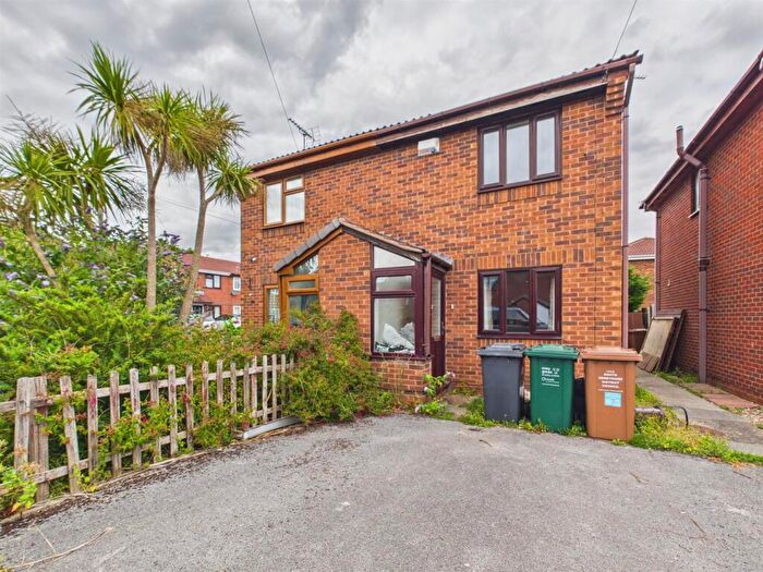 2 Bedroom End Of Terrace House For Sale In Michelle Close, Stenson Fields, DE24
