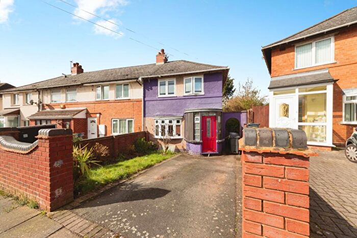 3 Bedroom Terraced House For Sale In Holcombe Road, Tyseley, Birmingham, West Midlands, B11