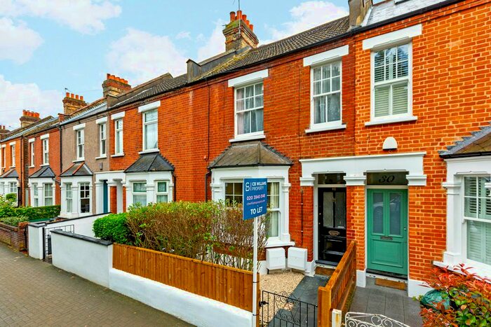 2 Bedroom Flat To Rent In Waynflete Street, London, SW18