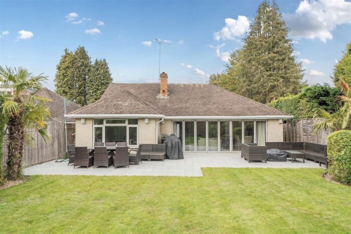 4 Bedroom Detached Bungalow For Sale In Beaconsfield Road, Langley Vale, KT18