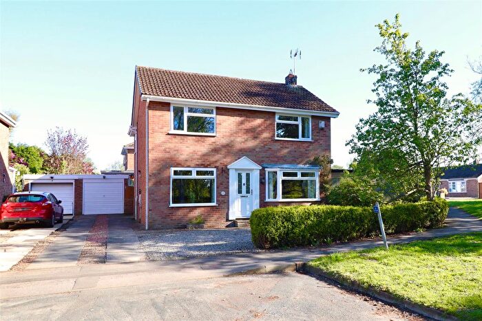 4 Bedroom Detached House For Sale In Bridlington Road, Stamford Bridge, York, YO41