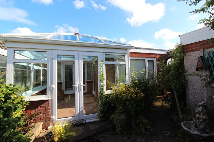 2 Bedroom Semi-Detached Bungalow For Sale In Glamis Road, Leyland, Lancashire, PR25