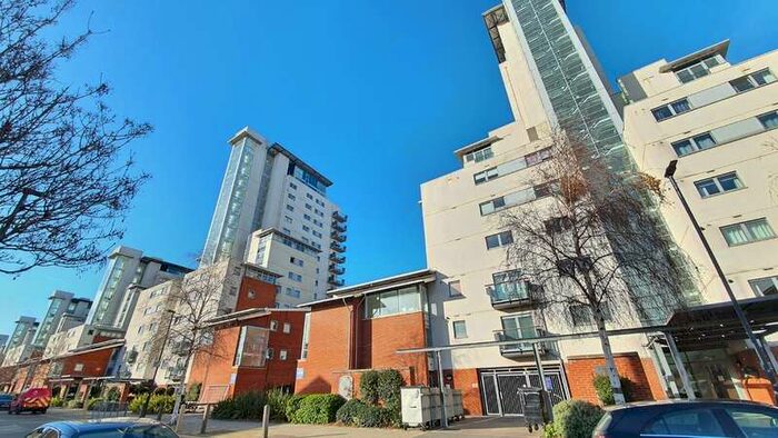 2 Bedroom Ground Flat To Rent In Tideslea Tower, Erebus Drive SE28