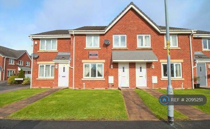 2 Bedroom Terraced House To Rent In Jethro Street, Bolton, BL2