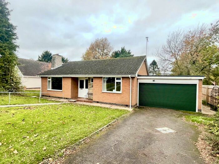 2 Bedroom Bungalow To Rent In Old Rectory Close, Rugby, Warwickshire, CV23