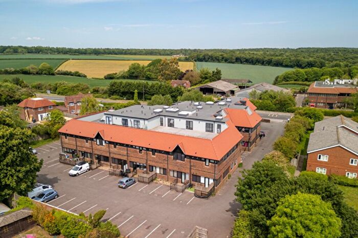 1 Bedroom Apartment For Sale In Oxford Road, Stokenchurch, High Wycombe, Buckinghamshire, HP14
