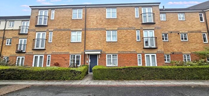 2 Bedroom Flat For Sale In Nairn Close, Sunderland, SR4