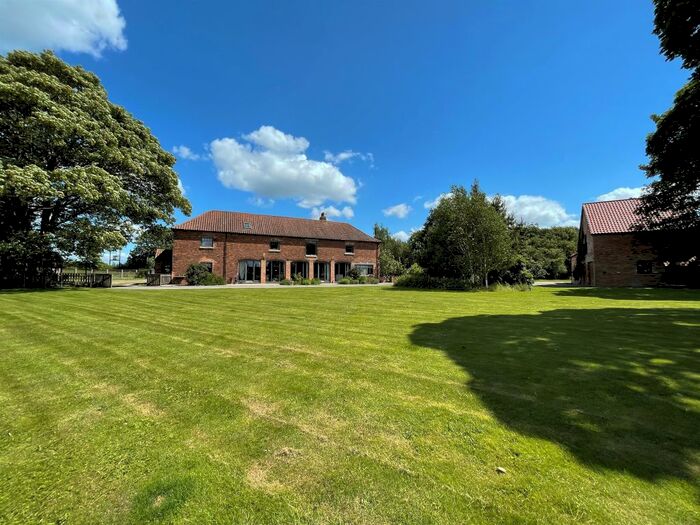 5 Bedroom Barn Conversion For Sale In Retford Road, Blyth, Worksop, S81