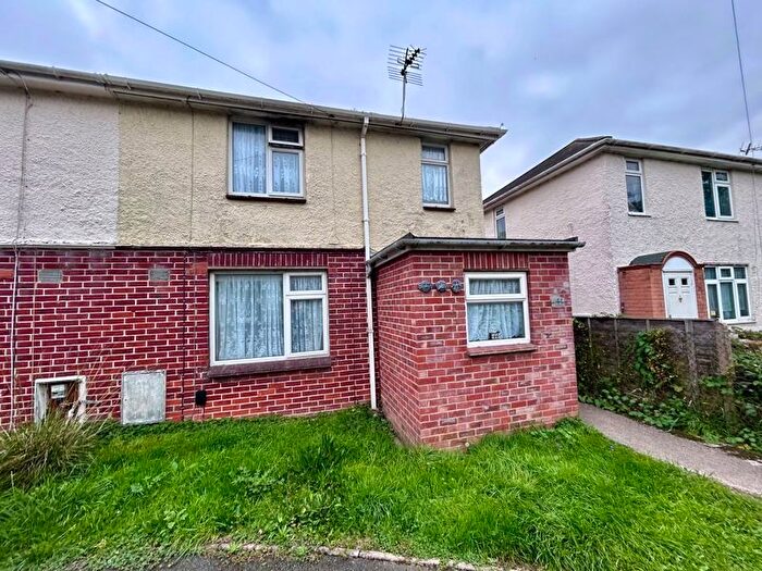2 Bedroom Semi-Detached House For Sale In Prospect Road, Newport, PO30