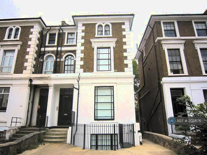 3 Bedroom Flat To Rent In Camden Road, London, NW1