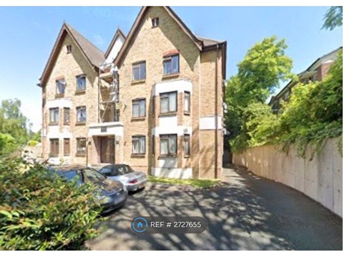 1 Bedroom Flat To Rent In Dukes Court, Lewisham, SE13