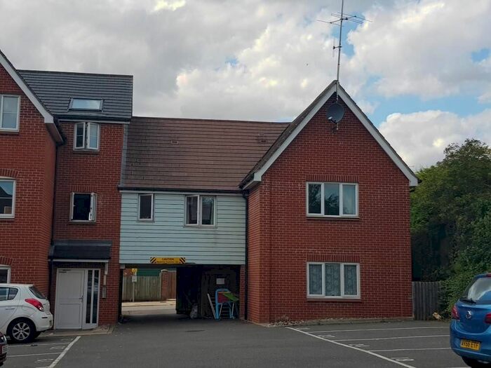 1 Bedroom Flat To Rent In Shafto Road, Ipswich, IP1