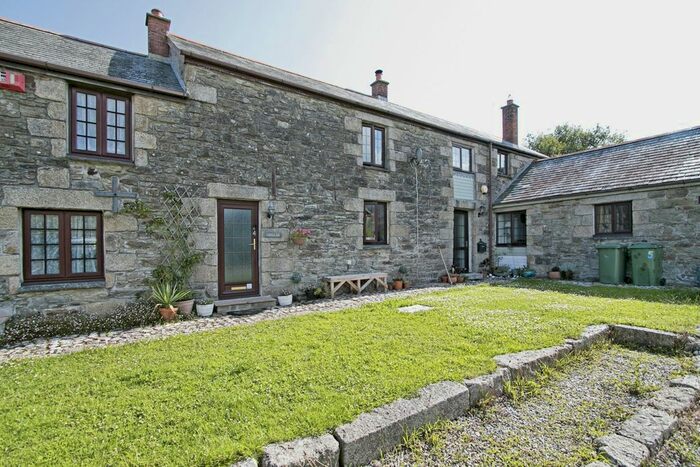 3 Bedroom Barn Conversion For Sale In Kehelland, Camborne, Cornwall, TR14