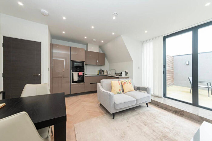 1 Bedroom Flat To Rent In Duke Street, Reading, RG1