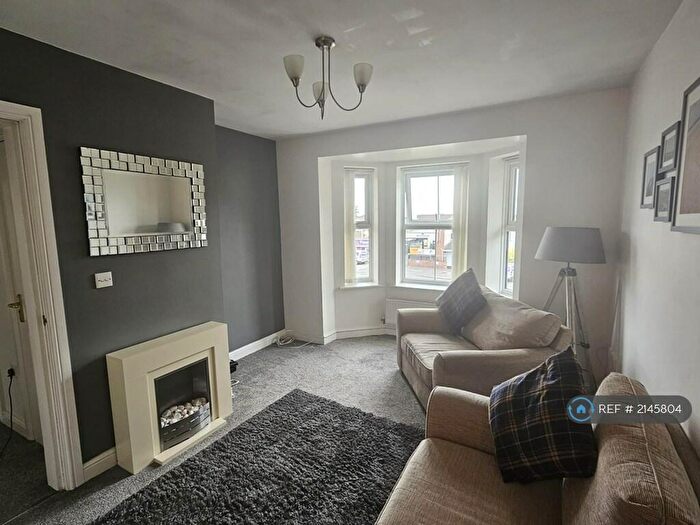 2 Bedroom Flat To Rent In Off Valley Road, Sedgley, DY3