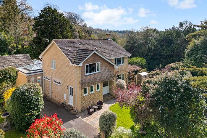 4 Bedroom Detached House For Sale In Bathwick Hill, Bath, BA2
