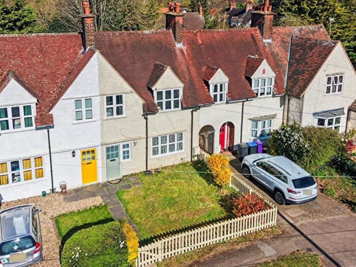 3 Bedroom Terraced House For Sale In Ridge Road, Letchworth Garden City, SG6