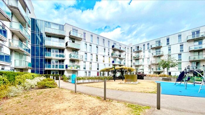 2 Bedroom Apartment To Rent In Quadrant Court, Empire Way, Wembley, HA9