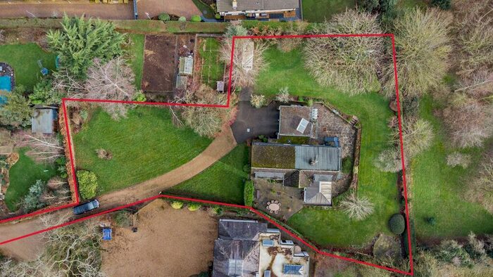 4 Bedroom Detached House For Sale In First Drift, Wothorpe, Stamford, PE9