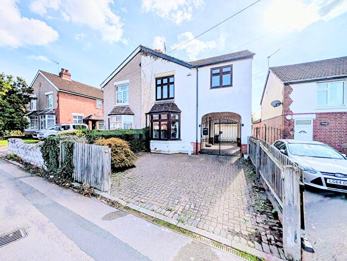 4 Bedroom Semi-Detached House For Sale In Henley Road, CV2