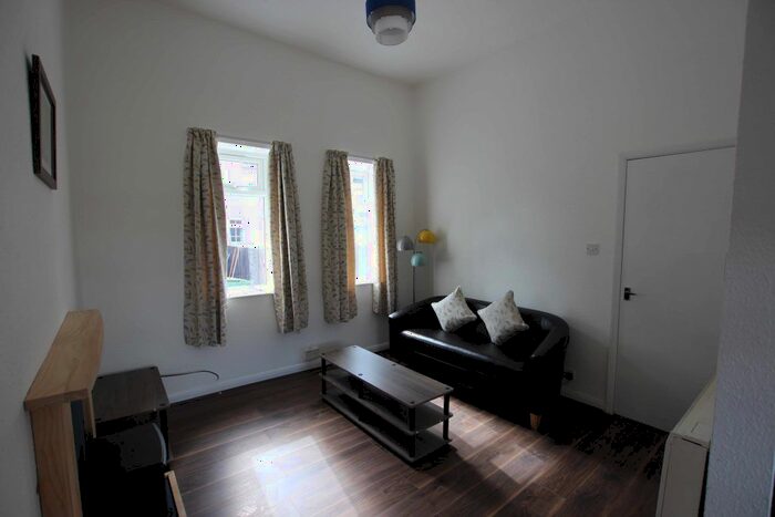 1 Bedroom Flat To Rent In Spring Street, Stockton-On-Tees, TS18