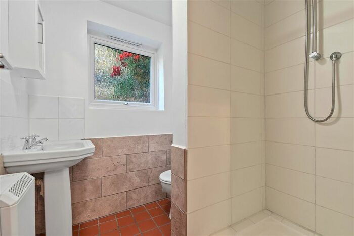 1 Bedroom Flat To Rent In Princes Road, London, W13